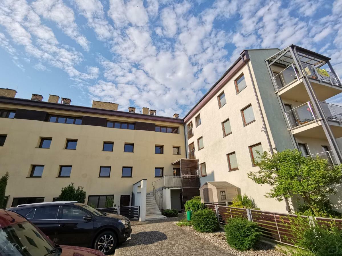 Apartamenty Oceania Сарбиново Экстерьер фото